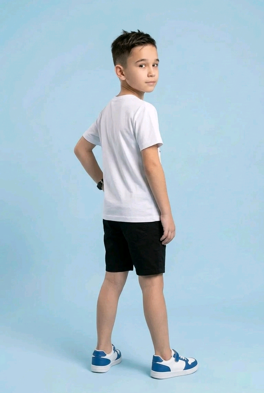 Tricou six seven
