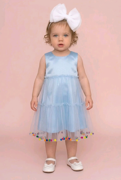 Rochie cu pomponi